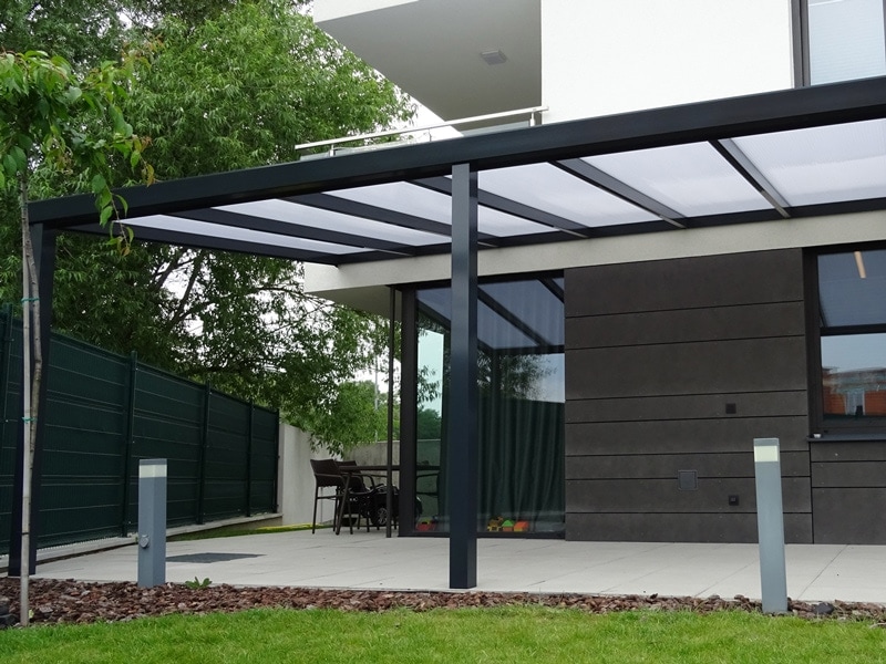 Economic Class alumínium pergola a kertben